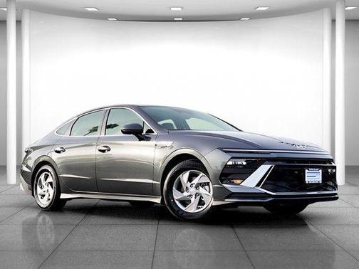 Portofino Gray 2026 Hyundai SONATA SE
