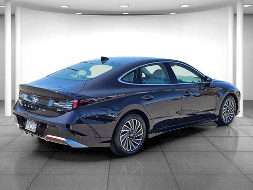 Carbon Blue 2025 Hyundai SONATA Hybrid SE