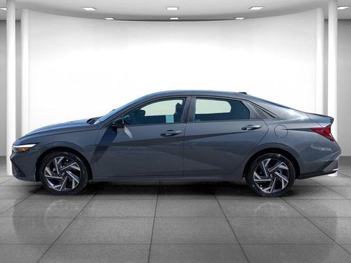Ecotronic Gray 2025 Hyundai ELANTRA Sport