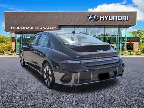 Onyx Black 2023 Hyundai IONIQ 6 SE