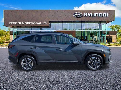 Ecotronic Gray 2025 Hyundai TUCSON SEL