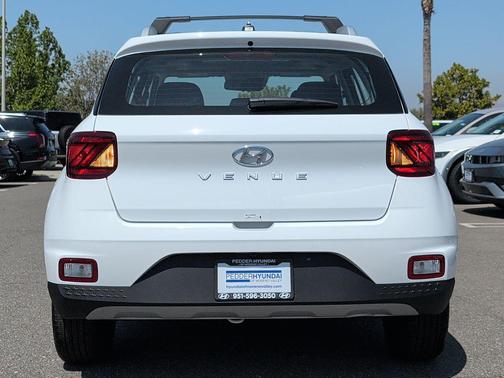 Lunar White 2026 Hyundai VENUE SEL