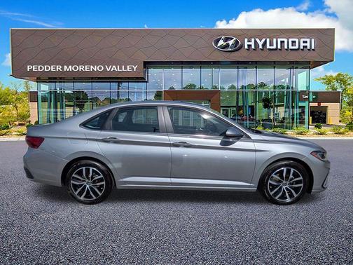 Pyrite Silver Metallic 2025 Volkswagen Jetta 1.5T SE