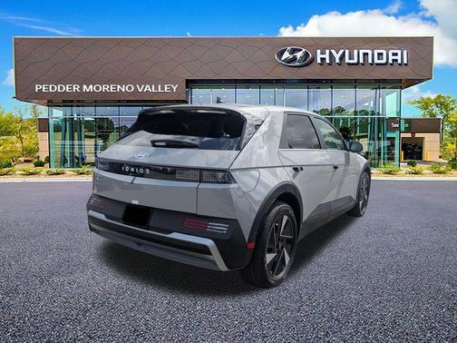 Cyber Gray 2026 Hyundai IONIQ 5 SE
