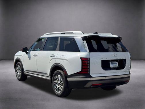 Creamy White Pearl 2026 Hyundai PALISADE SEL Premium