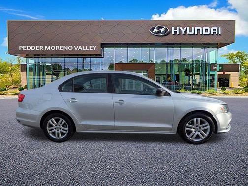 2015 Volkswagen Jetta Auto S w/Technology