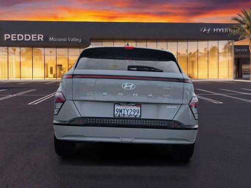 Cyber Gray Metallic 2024 Hyundai KONA EV Limited