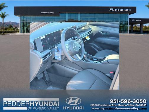 Hampton Gray 2026 Hyundai TUCSON SE