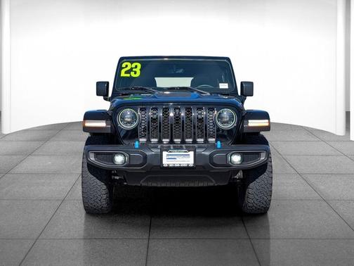 Black Clearcoat 2023 Jeep Wrangler 4xe Rubicon
