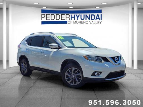 Pearl White 2016 Nissan Rogue SL