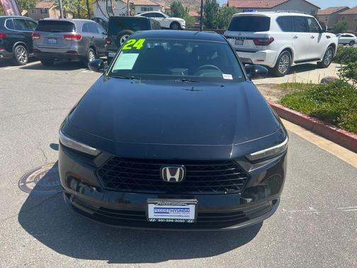 Crystal Black Pearl 2024 Honda Accord LX 1.5T