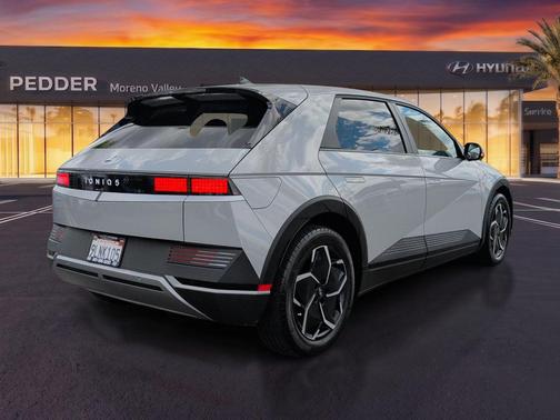 Cyber Gray 2024 Hyundai IONIQ 5 SEL