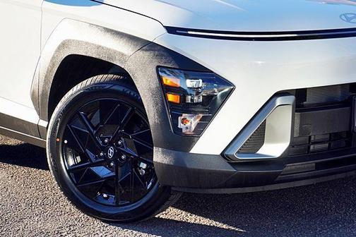 Atlas White 2026 Hyundai KONA SEL Sport