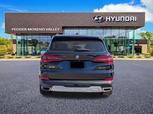 Jet Black 2022 BMW X5 xDrive40i