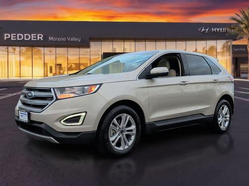 White Gold Metallic 2018 Ford Edge SEL