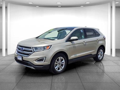 White Gold Metallic 2018 Ford Edge SEL