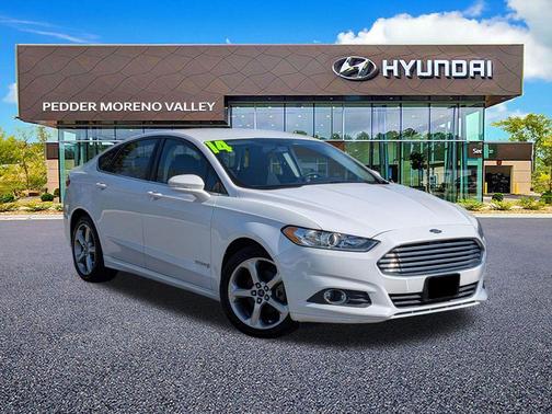 2014 Ford Fusion Hybrid SE