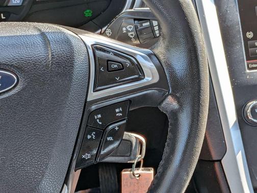 2014 Ford Fusion Hybrid SE