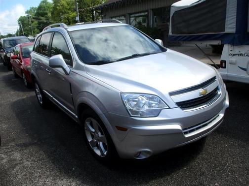 Photo 3 of 13 of 2014 Chevrolet Captiva Sport LTZ