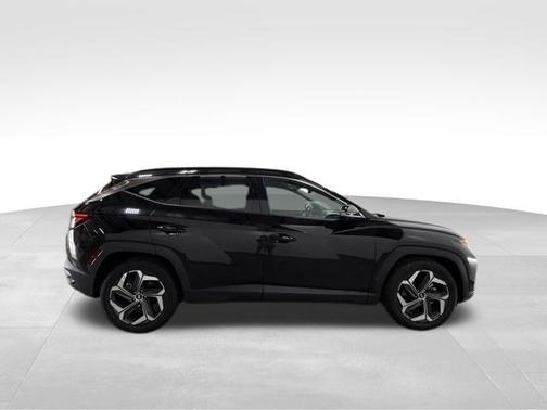 Black Pearl 2024 Hyundai TUCSON Limited
