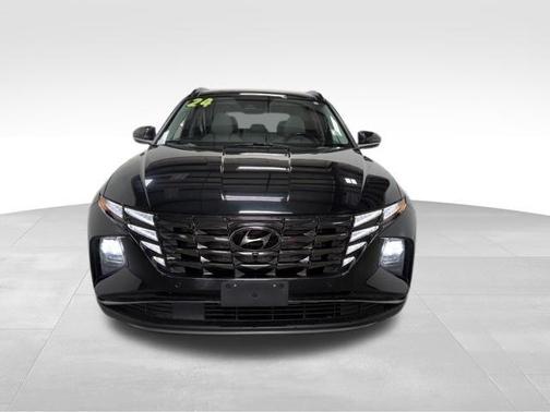 Black Pearl 2024 Hyundai TUCSON Limited