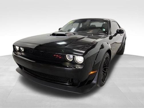 Pitch Black Clearcoat 2021 Dodge Challenger R/T Scat Pack
