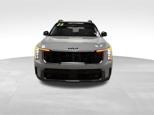 2025 Kia Sorento X-Line EX