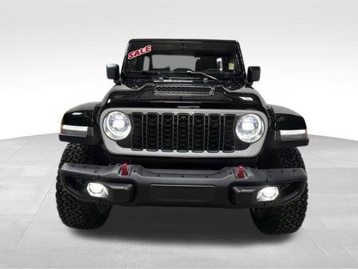 Black Clearcoat 2026 Jeep Wrangler Rubicon