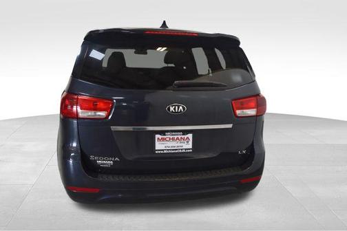 2017 Kia Sedona LX