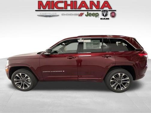 2025 Jeep Grand Cherokee Overland