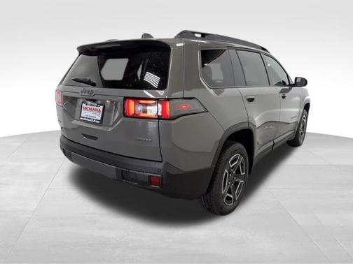 Sting Gray Clearcoat 2026 Jeep Cherokee LAREDO/LIMITED