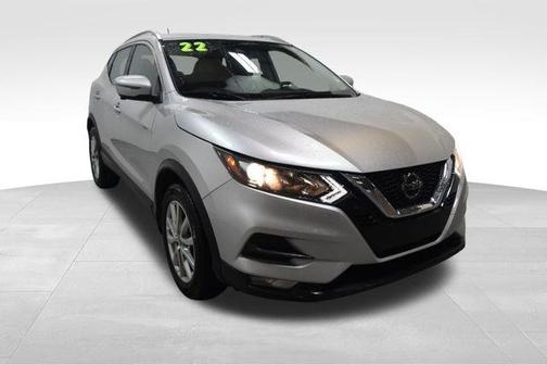 2022 Nissan Rogue Sport SV