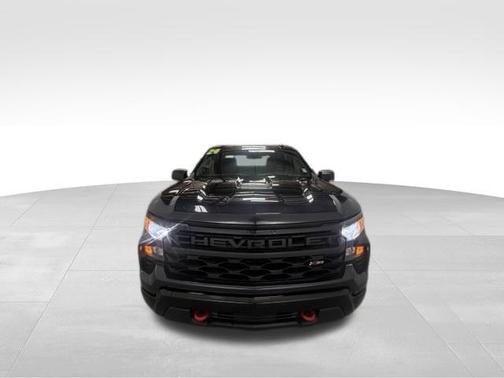 Dark Ash Metallic 2024 Chevrolet Silverado 1500 Custom Trail Boss