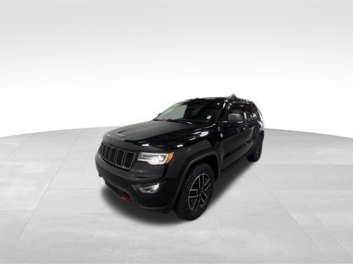 Diamond Black 2019 Jeep Grand Cherokee Trailhawk