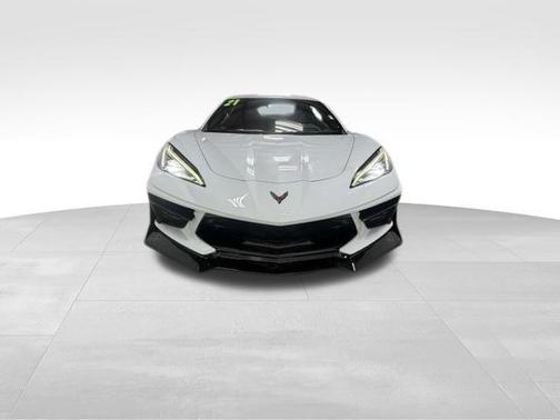 Arctic White 2021 Chevrolet Corvette Stingray w/2LT