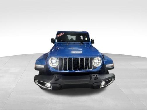 Hydro Blue Pearlcoat 2026 Jeep Wrangler Sahara