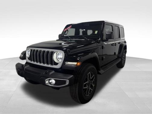 Black Clearcoat 2026 Jeep Wrangler Sahara