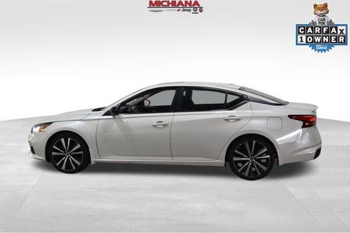 2022 Nissan Altima 2.0 SR
