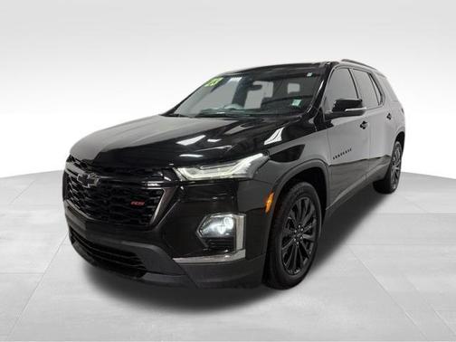 Mosaic Black Metallic 2023 Chevrolet Traverse RS