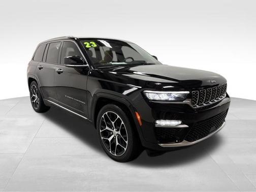 2023 Jeep Grand Cherokee Summit