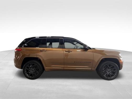 Copper 2026 Jeep Grand Cherokee Summit