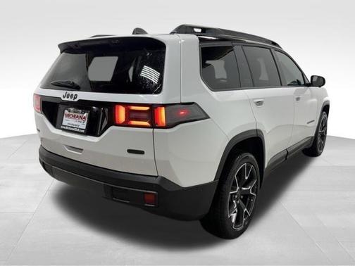 2026 Jeep Cherokee Overland