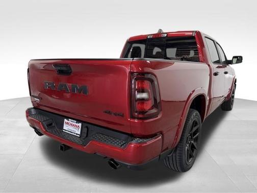 Molten Red Pearlcoat 2026 RAM 1500 Laramie