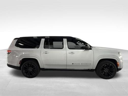 Silver Zynith 2024 Jeep Grand Wagoneer L Series II