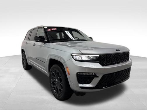 2025 Jeep Grand Cherokee Summit