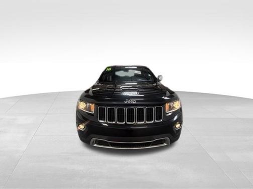 Brilliant Black Crystal Pearlcoat 2016 Jeep Grand Cherokee Limited