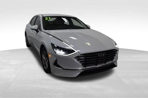 2021 Hyundai SONATA SE
