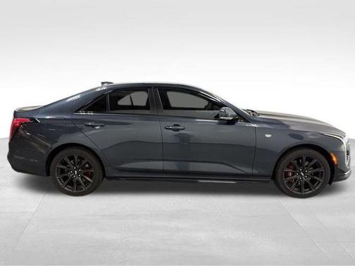 2022 Cadillac CT4 Sport