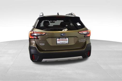 2022 Subaru Outback Touring XT