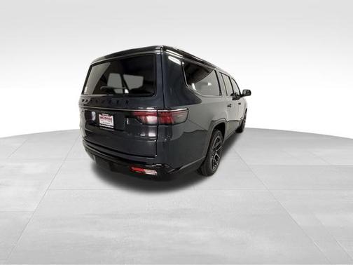 2025 Jeep Wagoneer L Series III